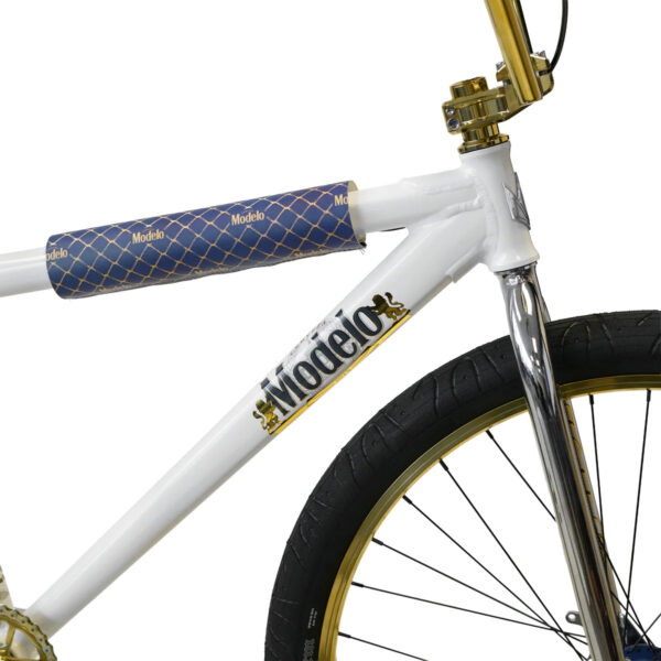 Modelo Throne Goon White - Image 3